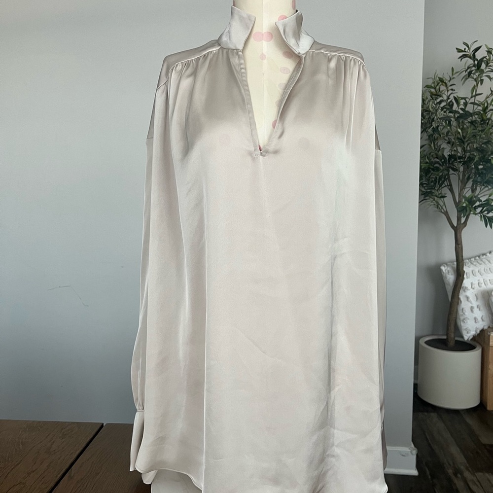 Elegant Satin Blouse H & M